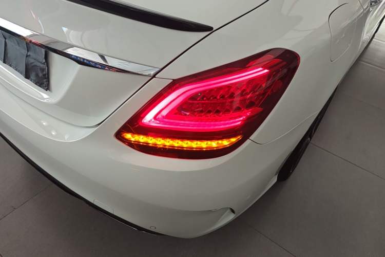 Used Mercedes-Benz C-Class 2020 Restyled C 260 L Sport Edition Right Rear Taillight
