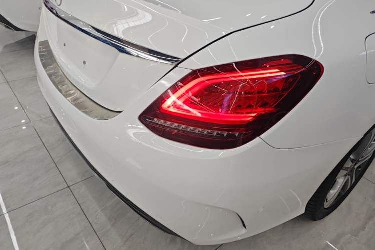 Used Mercedes-Benz C-Class 2020 Restyled C 260 L Sport Edition Right Rear Taillight