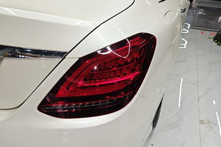 Used Mercedes-Benz C-Class 2020 C 260 L Sport Edition Right Rear Taillight