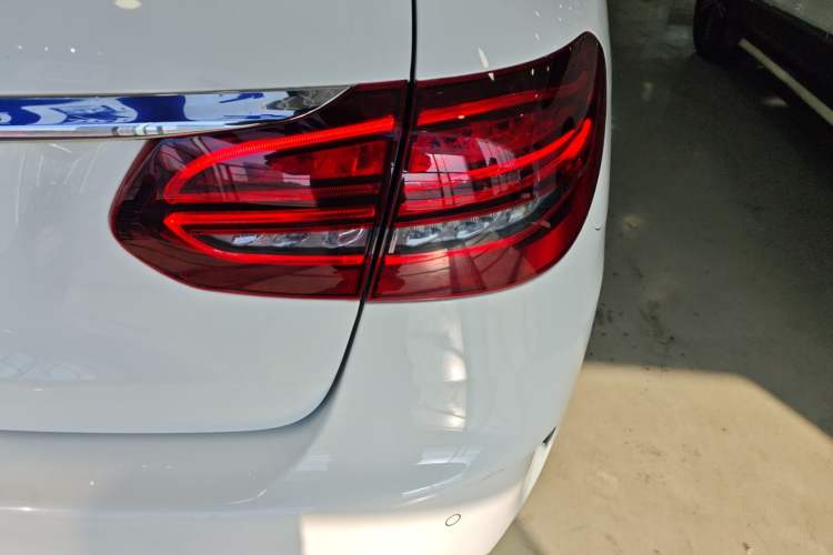 Used Mercedes-Benz C-Class 2020 C 200 station wagon Right Rear Taillight