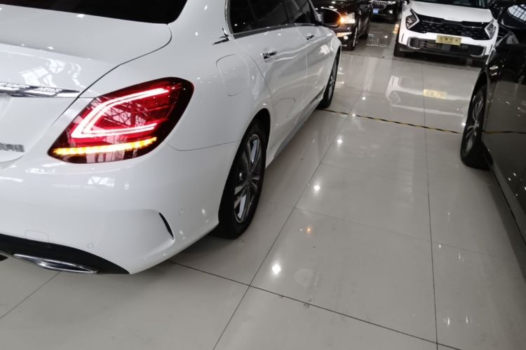 Used Mercedes-Benz C-Class 2020 Restyled C 200 L Fashion Edition Sport Version Right Rear Taillight