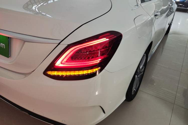 Used Mercedes-Benz C-Class 2020 Restyled C 260 L Sport Edition Right Rear Taillight