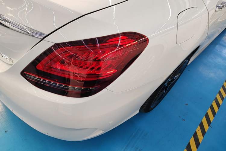 Used Mercedes-Benz C-Class 2020 Restyled C 260 L Sport Edition Right Rear Taillight