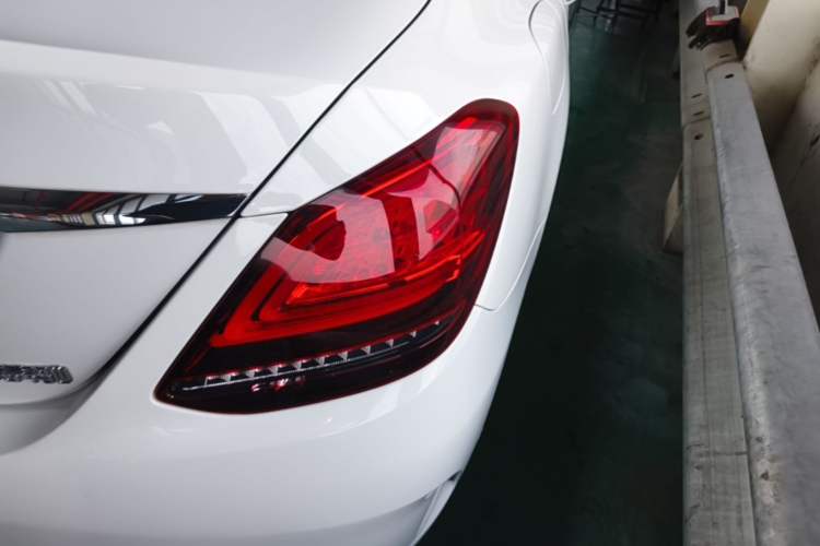 Used Mercedes-Benz C-Class 2020 Restyled C 260 L Sport Edition Right Rear Taillight