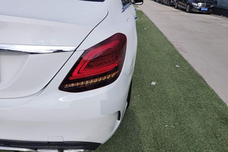 Used Mercedes-Benz C-Class 2020 Restyled C 260 L Sport Edition Right Rear Taillight