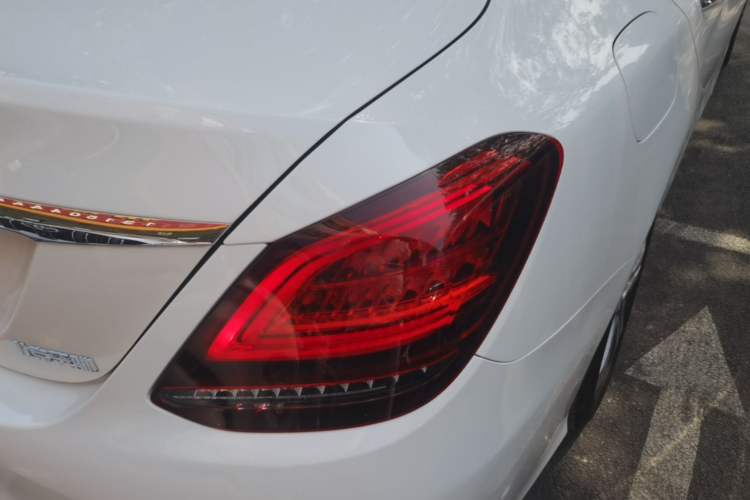 Used Mercedes-Benz C-Class 2020 C 260 L Sport Edition Right Rear Taillight