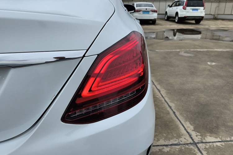 Used Mercedes-Benz C-Class 2020 C 260 L Sport Edition Right Rear Taillight