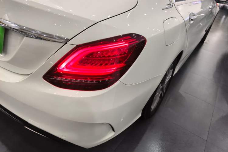 Used Mercedes-Benz C-Class 2020 C 260 L Sport Edition Right Rear Taillight