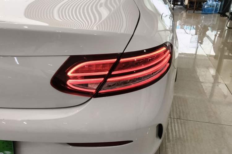 Used Mercedes-Benz C-Class 2020 C 260 Coupe Right Rear Taillight