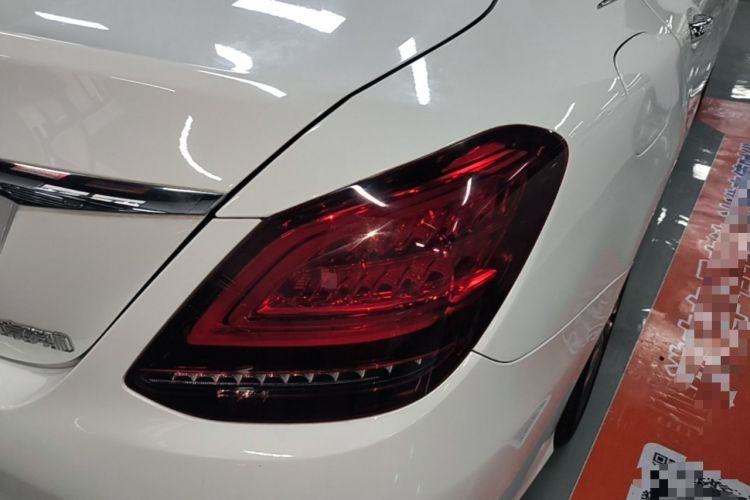 Used Mercedes-Benz C-Class 2020 Restyled C 200 L Fashion Edition Sport Version Right Rear Taillight