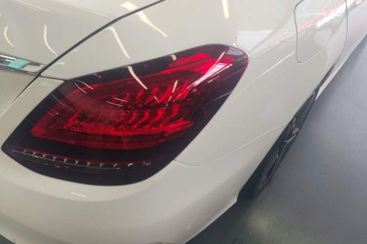 Used Mercedes-Benz C-Class 2020 Restyled C 260 L Sport Edition Right Rear Taillight