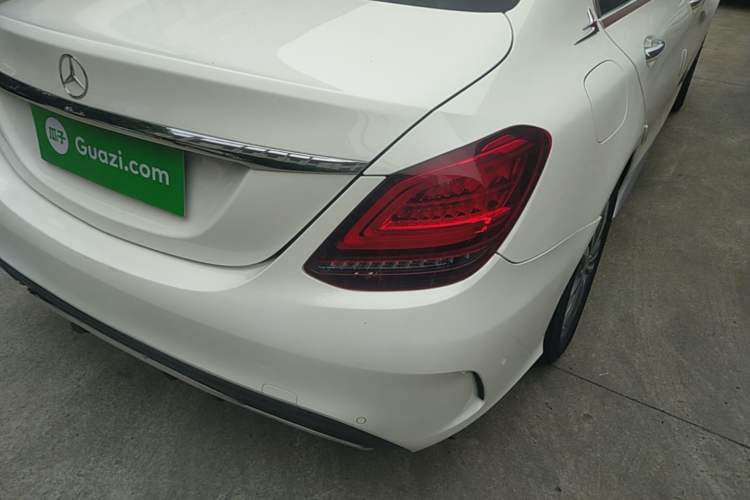 Used Mercedes-Benz C-Class 2020 Restyled C 200 L Fashion Edition Sport Version Right Rear Taillight