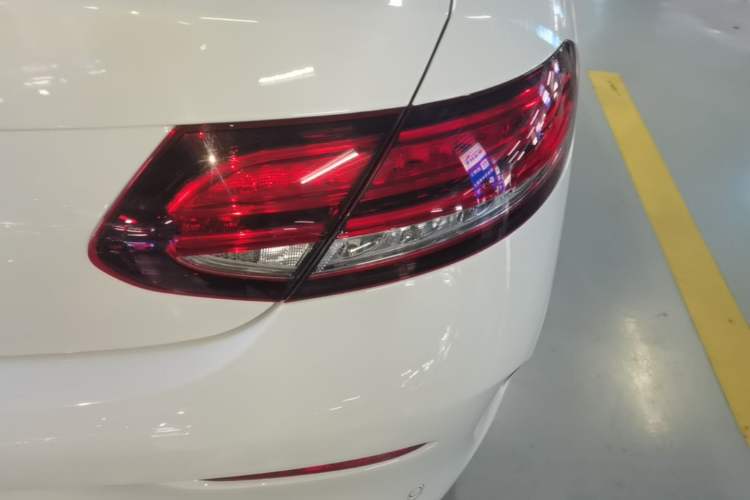 Used Mercedes-Benz C-Class 2020 C 260 Coupe Right Rear Taillight