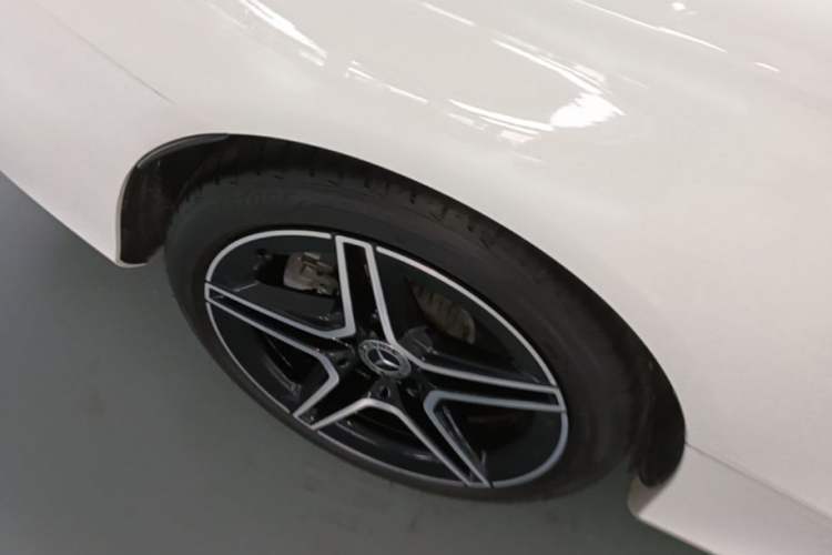 Used Mercedes-Benz C-Class 2020 C 260 Coupe Right Rear Wheel Hub