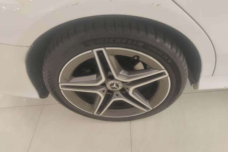 Used Mercedes-Benz C-Class 2020 Facelifted C 260 Estate Right Rear Wheel Hub