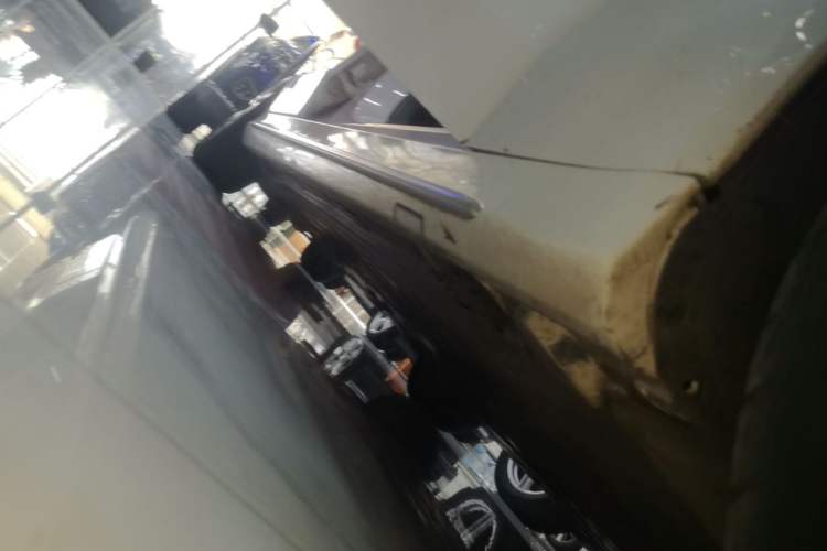 Used Mercedes-Benz C-Class 2020 Restyled C 200 L Fashion Edition Sport Version Right Side Sill