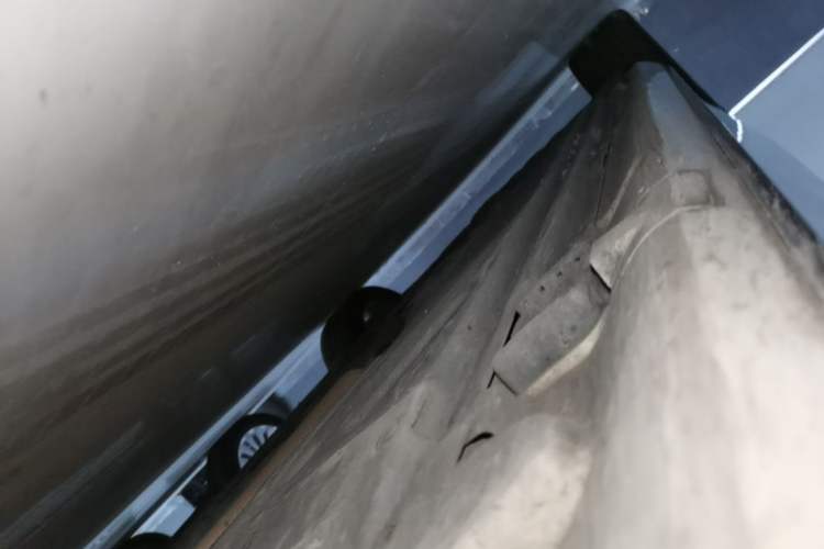 Used Mercedes-Benz C-Class 2020 Restyled C 260 Sport Edition Right Side Sill