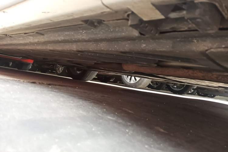 Used Mercedes-Benz C-Class 2020 C 260 L Sport Edition Right Side Sill
