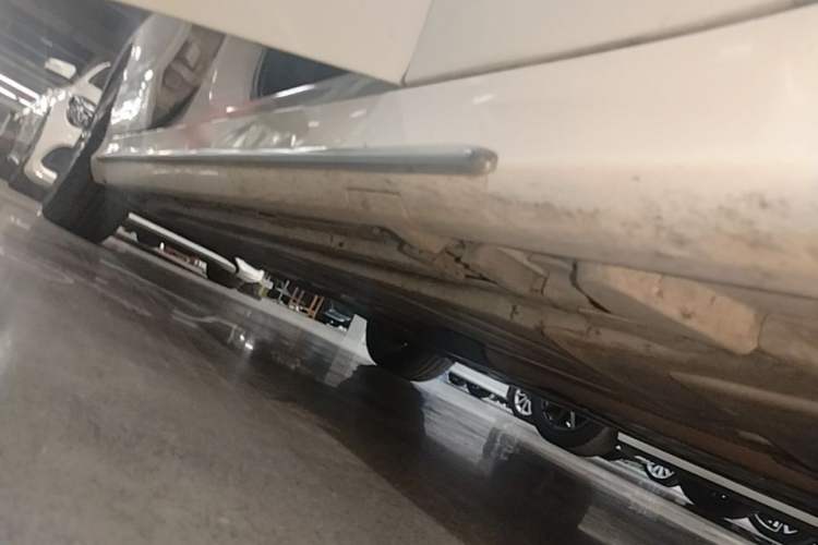 Used Mercedes-Benz C-Class 2020 Restyled C 200 L Fashion Edition Sport Version Right Side Sill