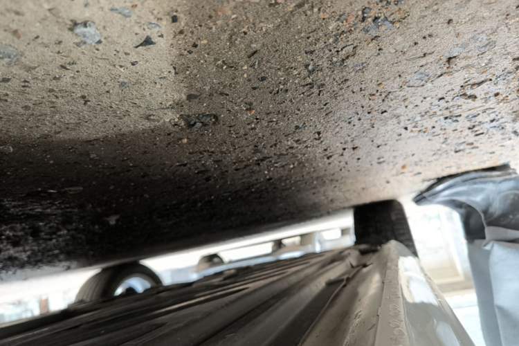 Used Mercedes-Benz C-Class 2020 C 260 L Sport Edition Right Side Sill