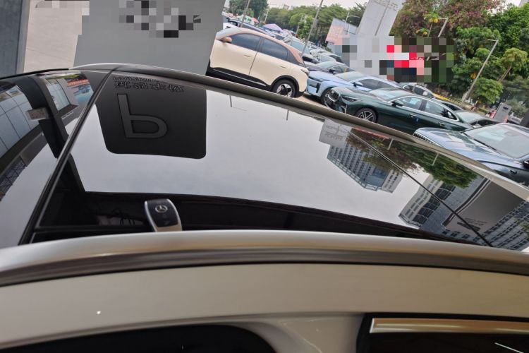 Used Mercedes-Benz C-Class 2020 Facelifted C 260 Estate Roof