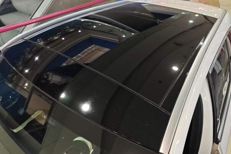 Used Mercedes-Benz C-Class 2020 Facelifted C 260 Estate Roof