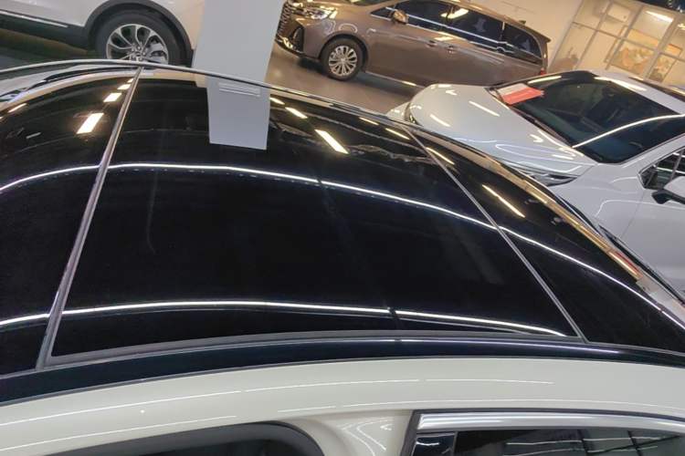 Used Mercedes-Benz C-Class 2020 C 260 L Sport Edition Roof