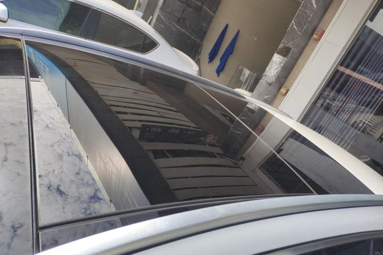 Used Mercedes-Benz C-Class 2020 Facelifted C 260 Estate Roof