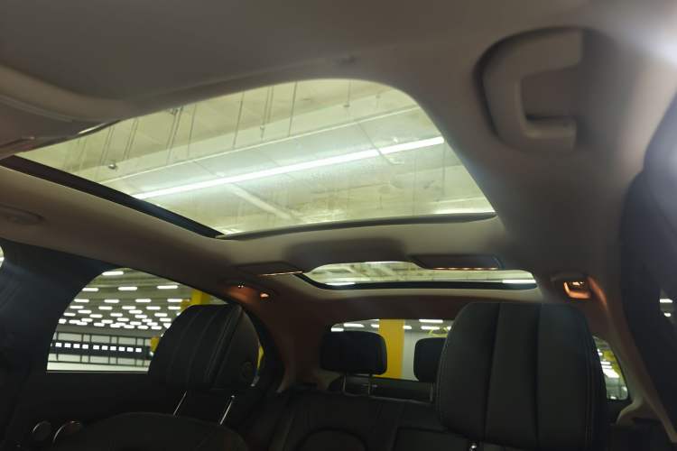 Used Mercedes-Benz C-Class 2020 Restyled C 260 L Sport Edition Roof