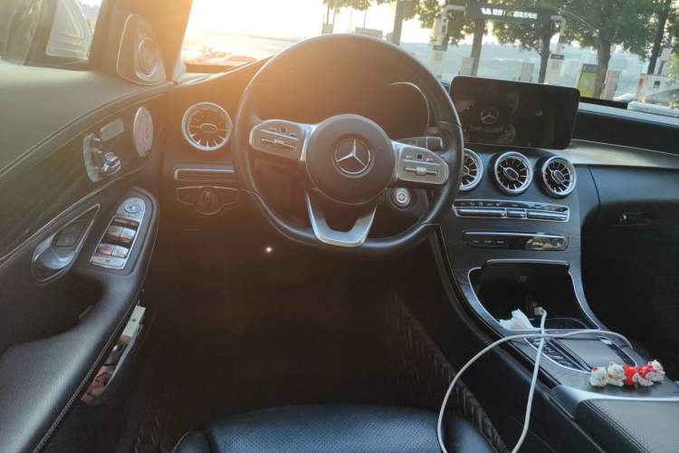 Used Mercedes-Benz C-Class 2020 C 260 L Sport Edition Steering Wheel