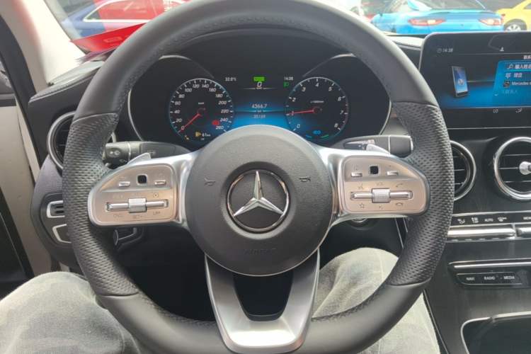 Used Mercedes-Benz C-Class 2020 Restyled C 260 L Sport Edition Steering Wheel