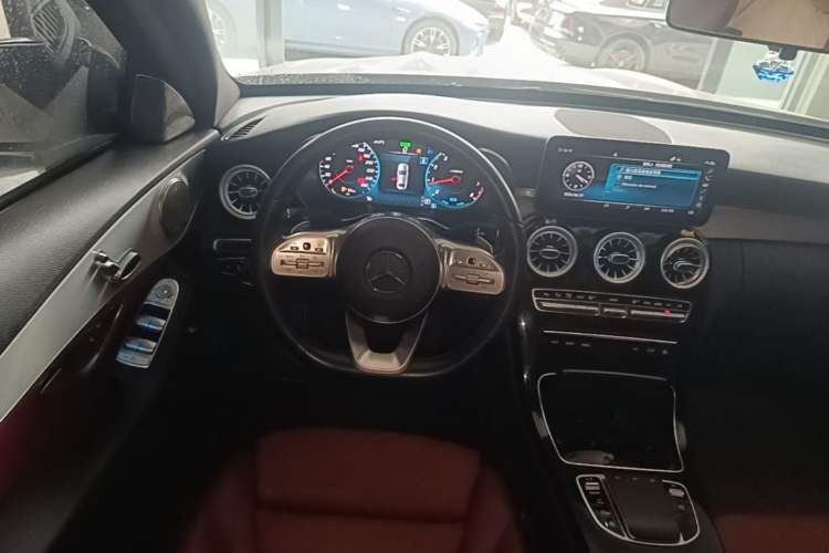 Used Mercedes-Benz C-Class 2020 Restyled C 260 Sport Edition Steering Wheel