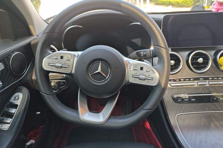 Used Mercedes-Benz C-Class 2020 C 260 L Sport Edition Steering Wheel