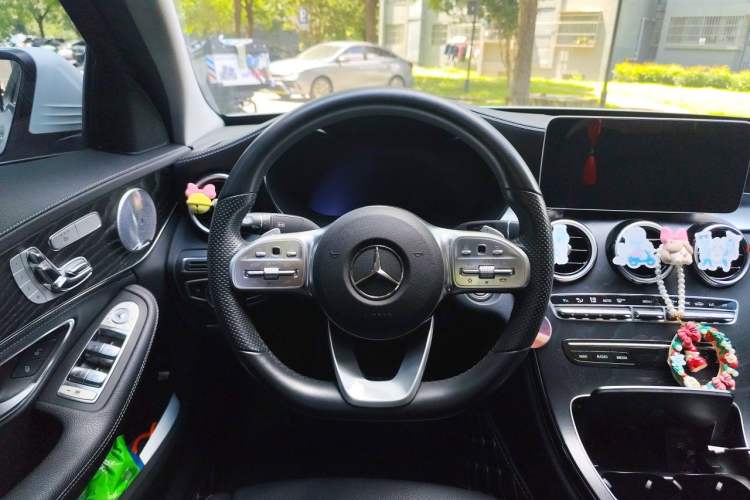 Used Mercedes-Benz C-Class 2020 C 260 L Sport Edition Steering Wheel