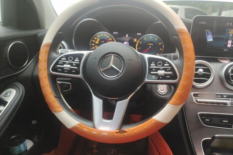 Used Mercedes-Benz C-Class 2020 C 200 L Fashion Model Steering Wheel
