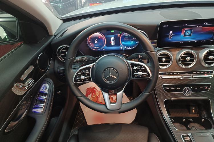 Used Mercedes-Benz C-Class 2020 Facelifted C 260 Estate Steering Wheel