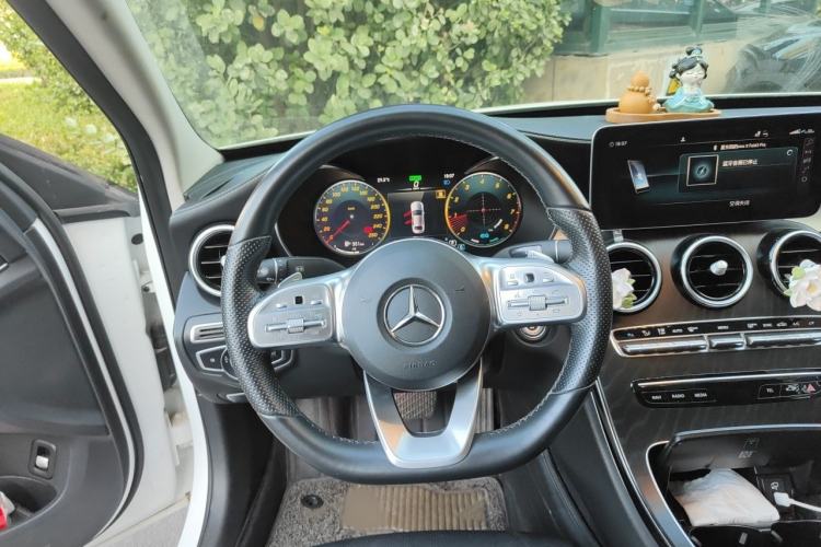 Used Mercedes-Benz C-Class 2020 Restyled C 260 L Sport Edition Steering Wheel