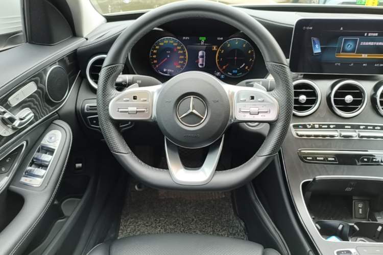 Used Mercedes-Benz C-Class 2020 Restyled C 260 L Sport Edition Steering Wheel