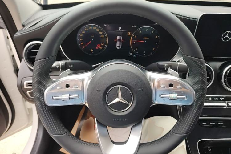 Used Mercedes-Benz C-Class 2020 Restyled C 200 L Fashion Edition Sport Version Steering Wheel