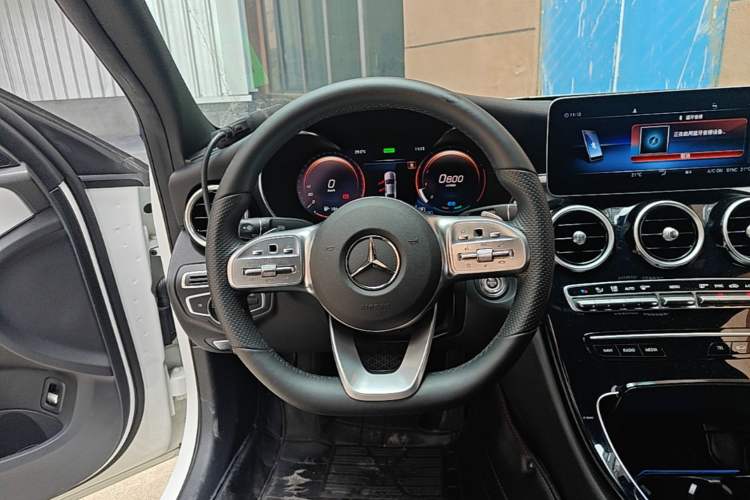 Used Mercedes-Benz C-Class 2020 C 260 Sport Edition Steering Wheel