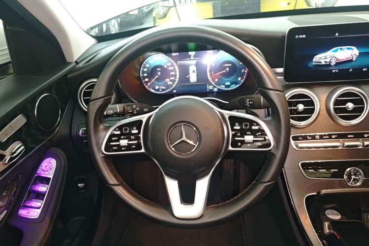 Used Mercedes-Benz C-Class 2020 Facelifted C 260 Estate Steering Wheel