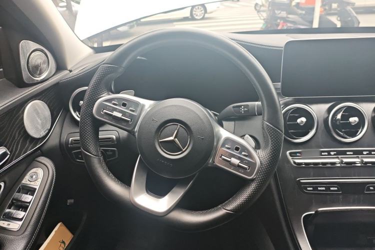 Used Mercedes-Benz C-Class 2020 C 200 L Fashion Edition Sport Version Steering Wheel