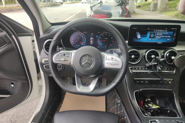 Used Mercedes-Benz C-Class 2020 Restyled C 200 L Fashion Edition Sport Version Steering Wheel