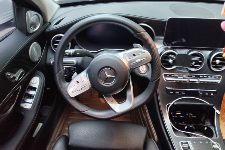 Used Mercedes-Benz C-Class 2020 Updated C 200 L Fashion Edition Steering Wheel