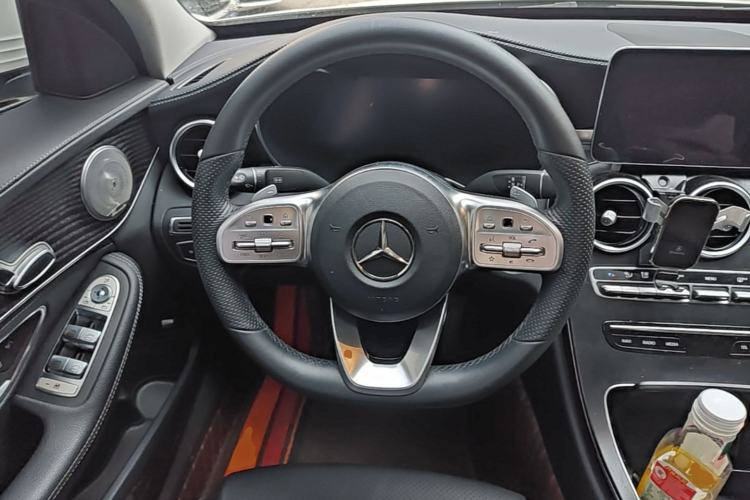 Used Mercedes-Benz C-Class 2020 Restyled C 200 L Dynamic Sports Edition Steering Wheel