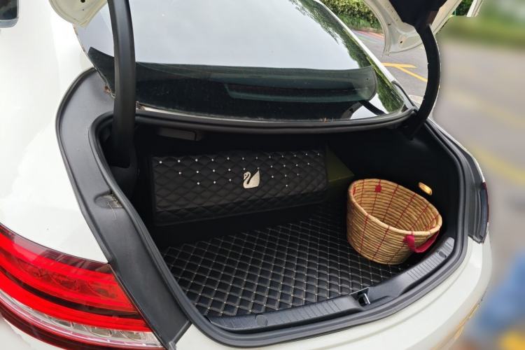 Used Mercedes-Benz C-Class 2020 C 200 Coupe Trunk