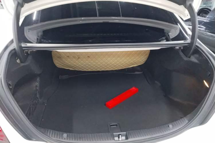 Used Mercedes-Benz C-Class 2020 C 260 Sport Edition Trunk