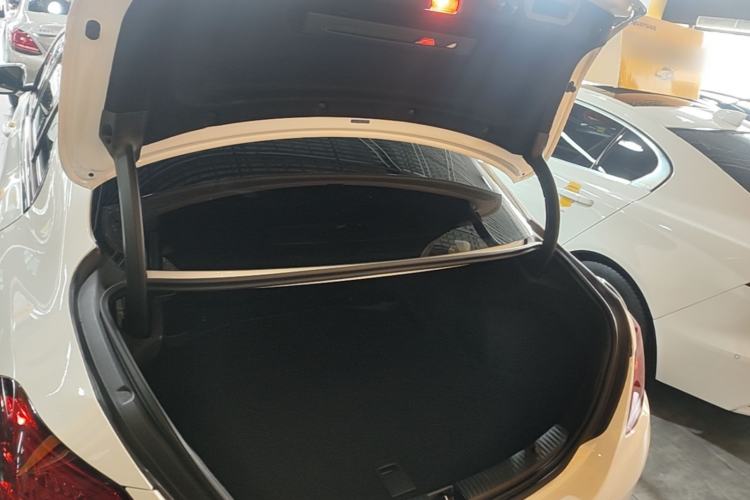 Used Mercedes-Benz C-Class 2020 C 260 Sport Edition Trunk