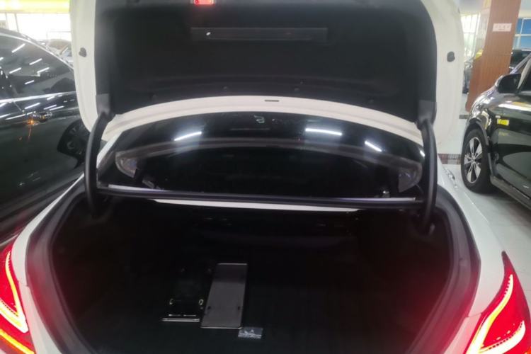 Used Mercedes-Benz C-Class 2020 Restyled C 200 L Fashion Edition Sport Version Trunk