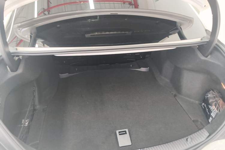Used Mercedes-Benz C-Class 2020 C 260 L Sport Edition Trunk